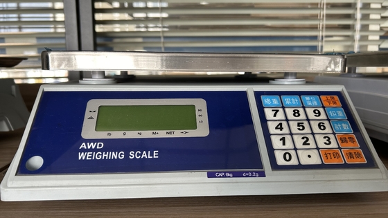 Digitale weegschaal van 30 kg voor lichamelijke weegschaal met 4v oplaadbare batterij en bereik
